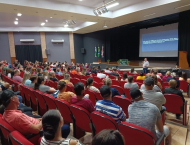 Educação de Mercedes é pioneira no Projeto “Escola Para Pais”